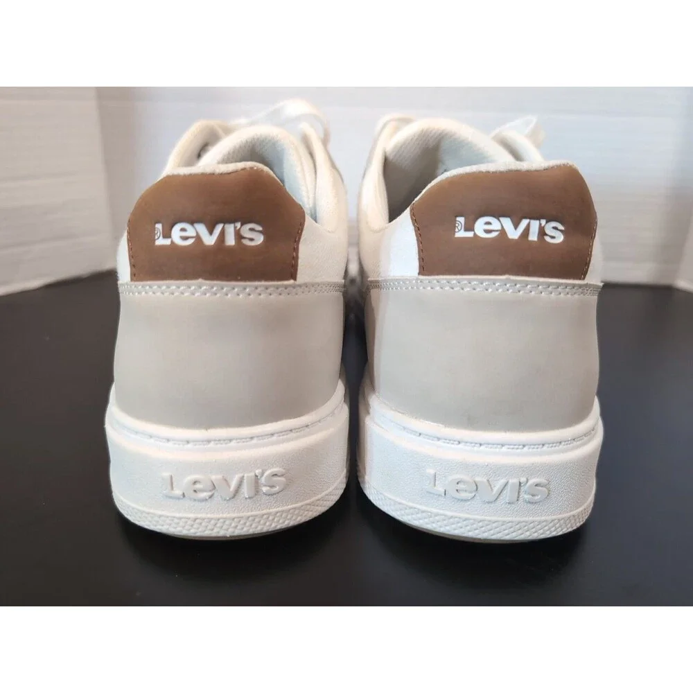 Levis levi men